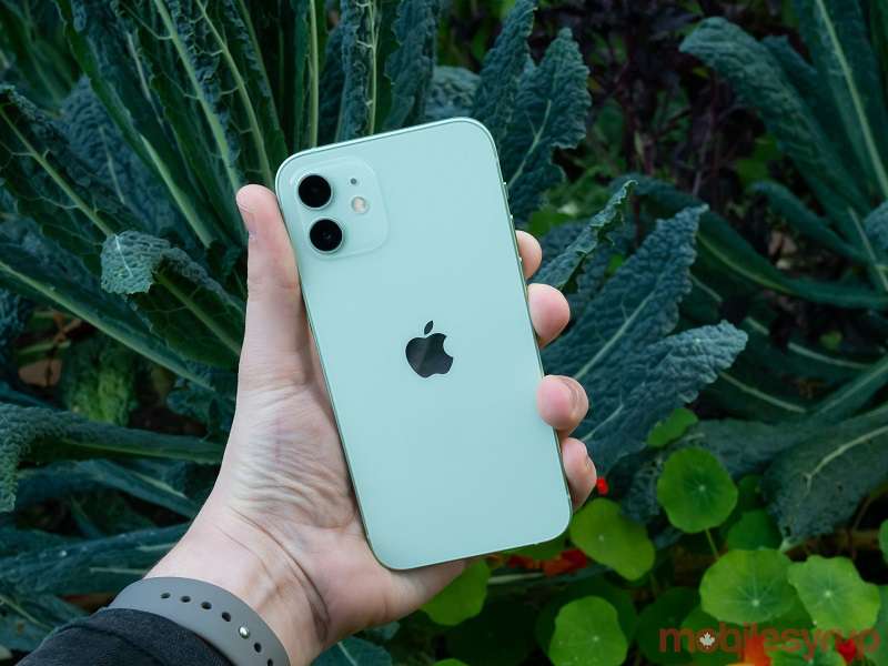 iPhone 12: Sự kết hợp hoàn hảo giữa hiệu năng và giá trị