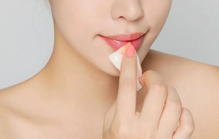Hướng Dẫn Cách Chăm Sóc Môi Sau Phun Đúng Cách Từng Giai Đoạn