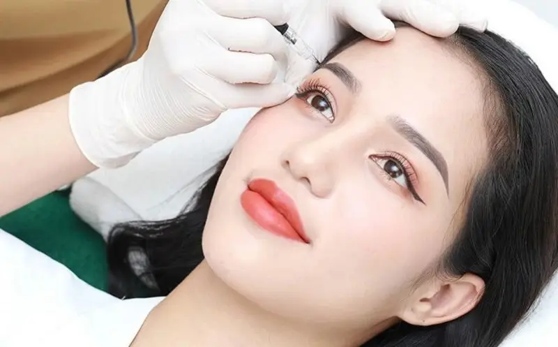 Phun Xăm Thẩm Mỹ Có Ảnh Hưởng Đến Sức Khỏe Không?